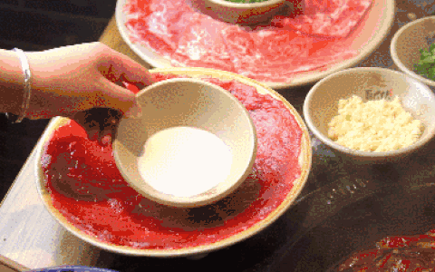 火锅菜品趋势报告：今冬最流行这6种菜！